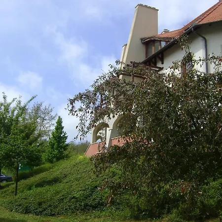 Apartment Arnyas Lakopark